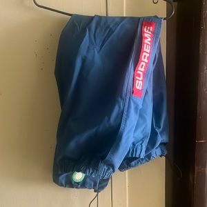 Small supreme pants bought from stock x size small fits like a medium